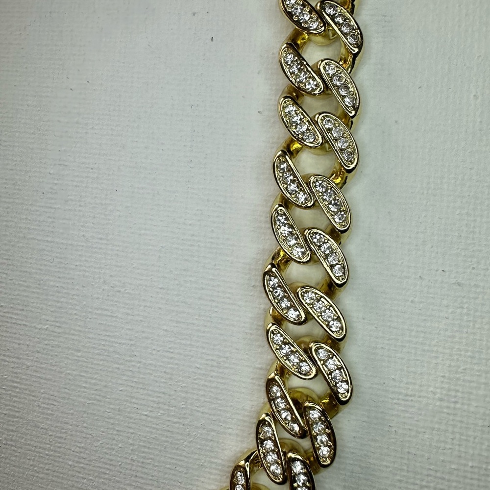 Chain Necklace - Picture 4 of 4